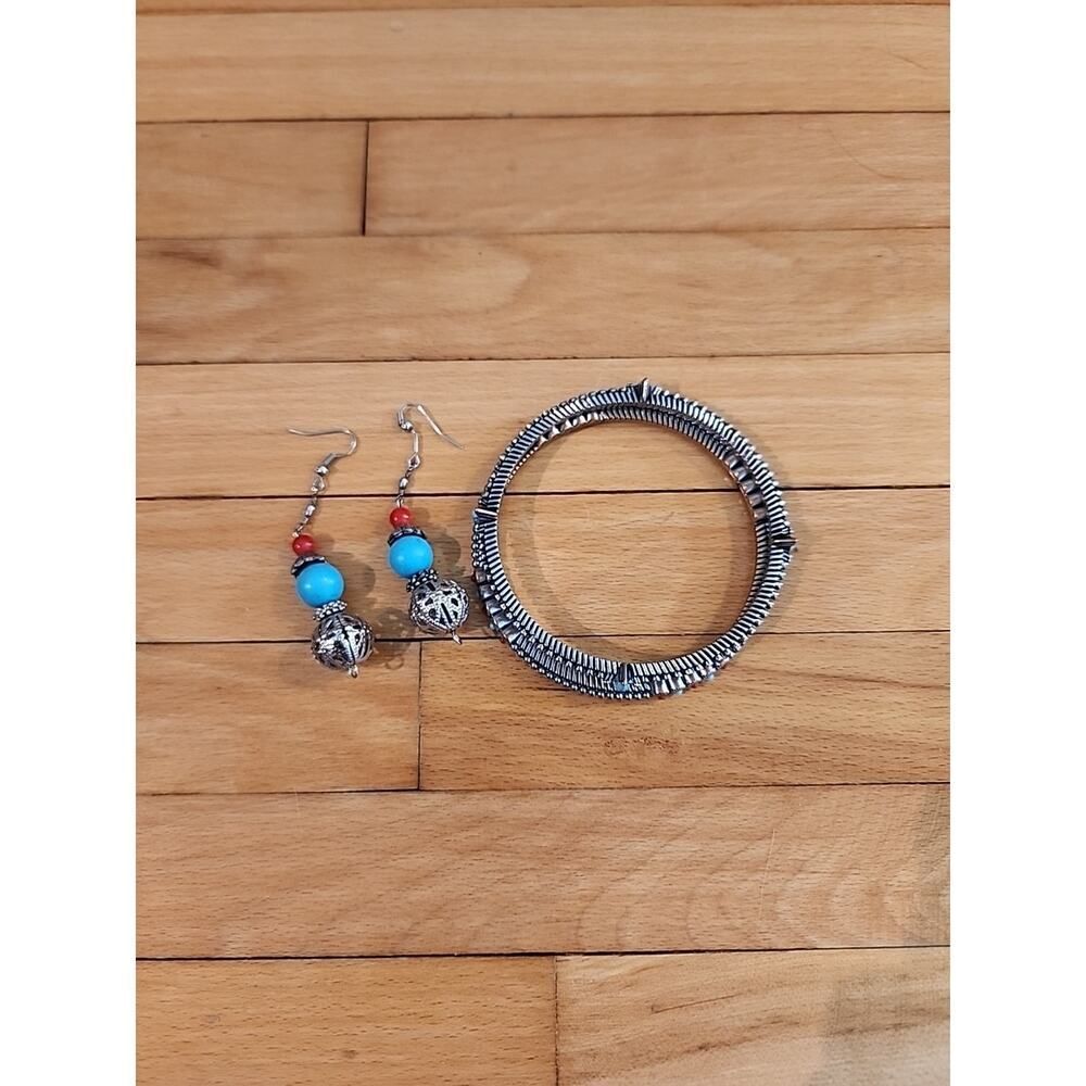 Turquoise Beaded Earrings Drop/Dangle Southwestern Style Boho And Bracelets